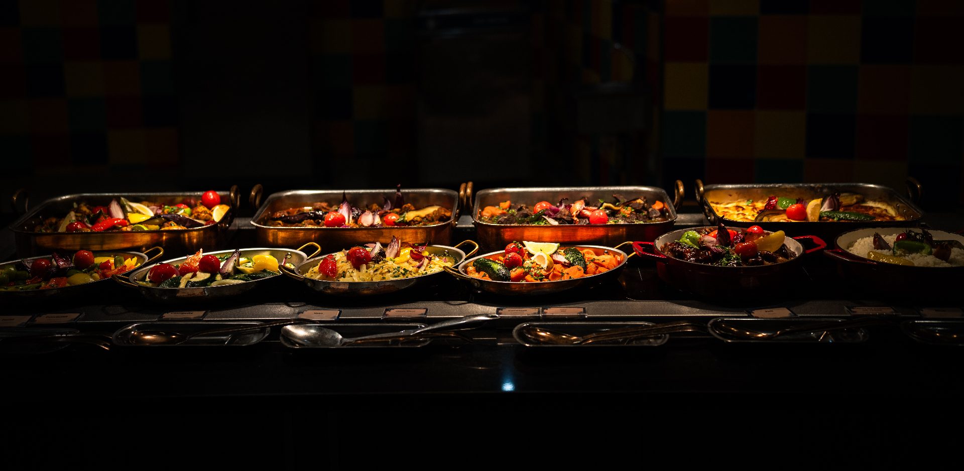 Buffet chaud, ambiance réception