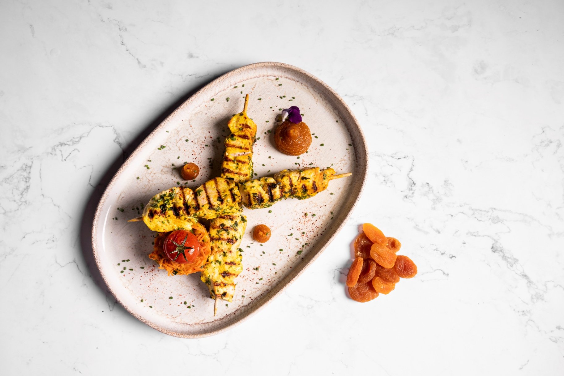 Brochettes de poulet grillées